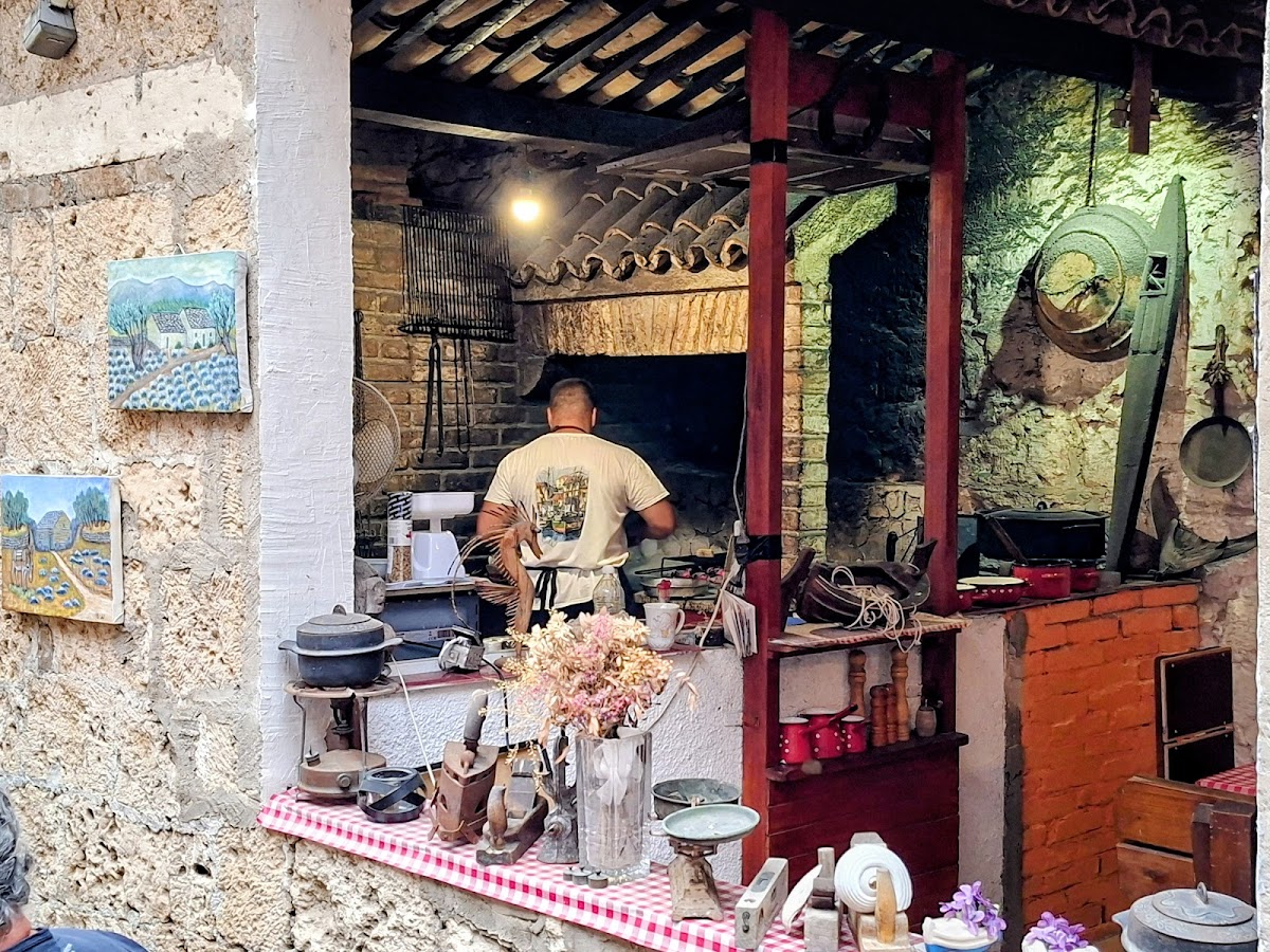 Robinzon Restaurant