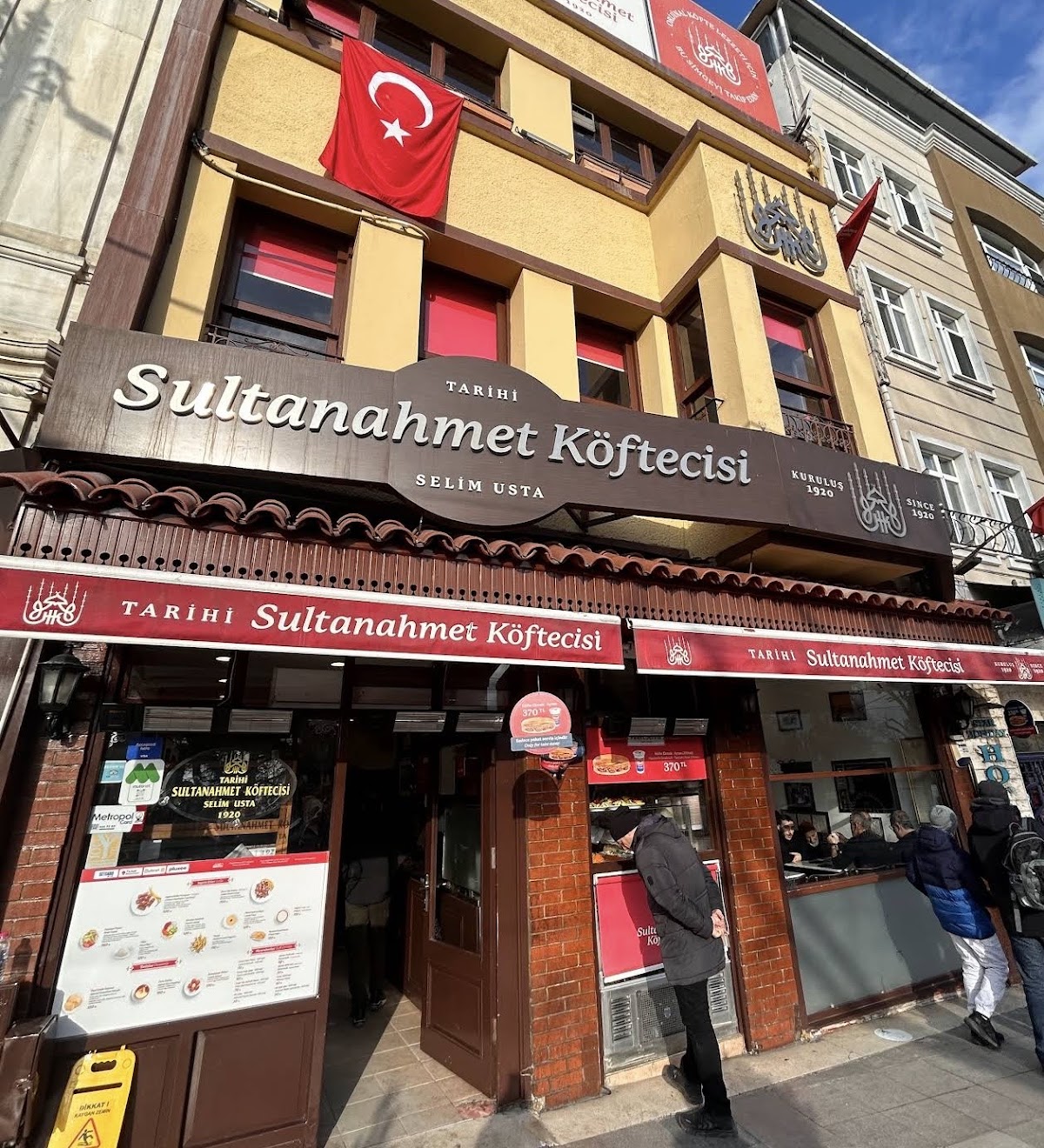 Tarihi Sultanahmet Köftecisi Selim Usta