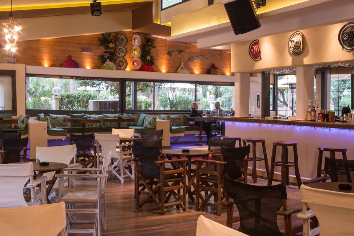 Xarchákos Cafe Bar