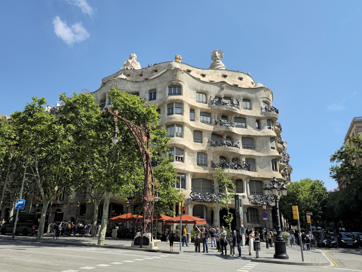 Kasa Mila (La Pedrera)
