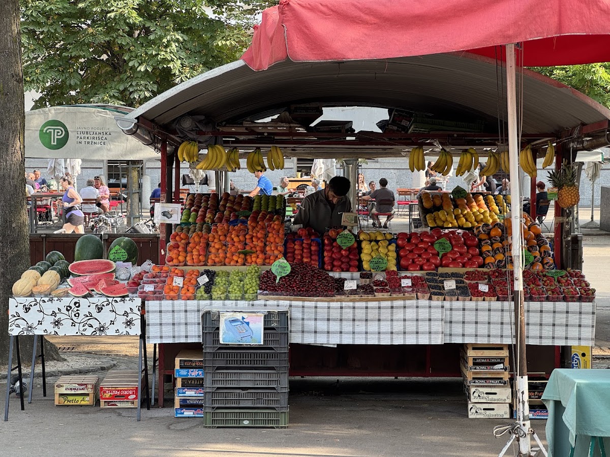Tržnica na otvorenom (Centralna tržnica)