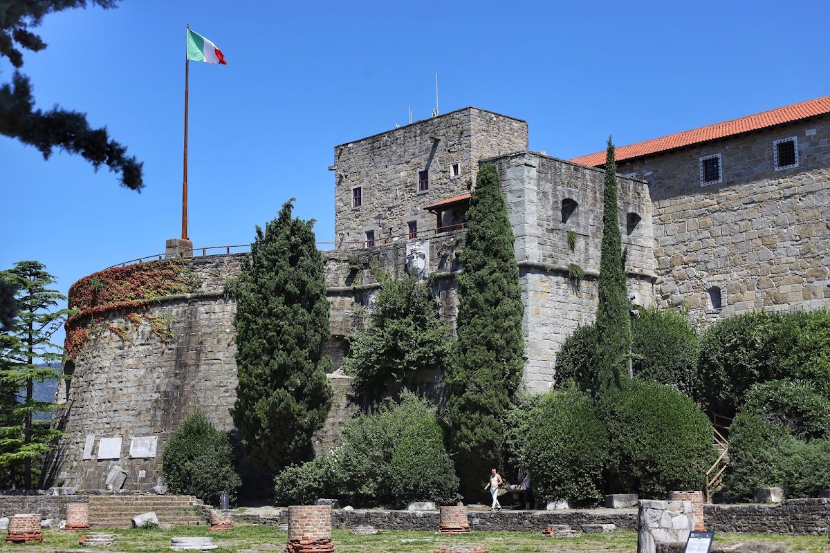 Tvrđava Svetog Justa